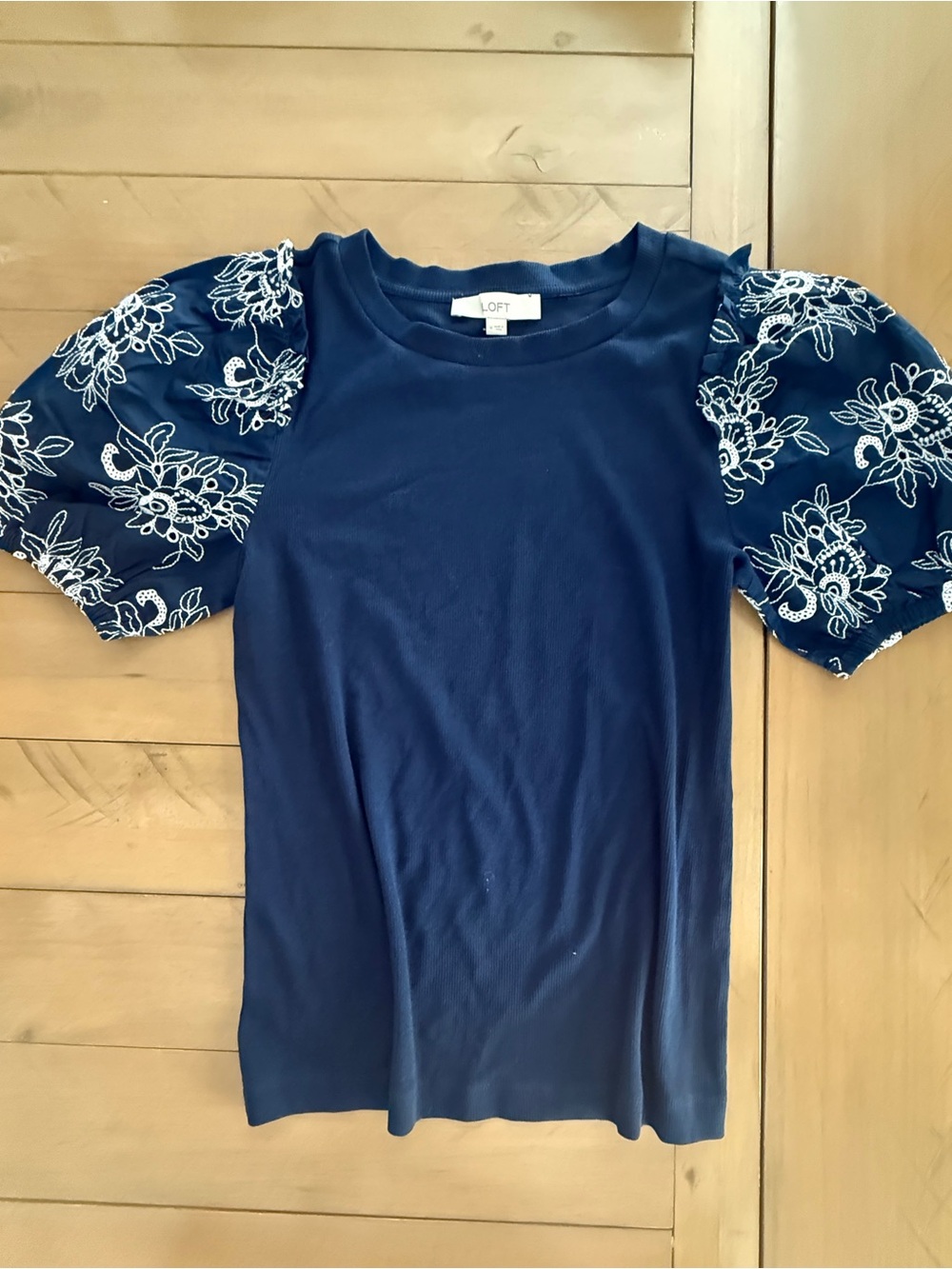 LOFT Navy Top with Embroidered Puff Sleeves size medium